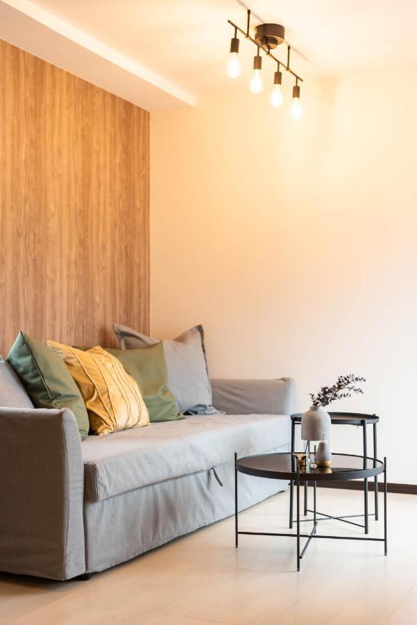 Bijou Suites Vivre โอซาก้า ภายนอก รูปภาพ